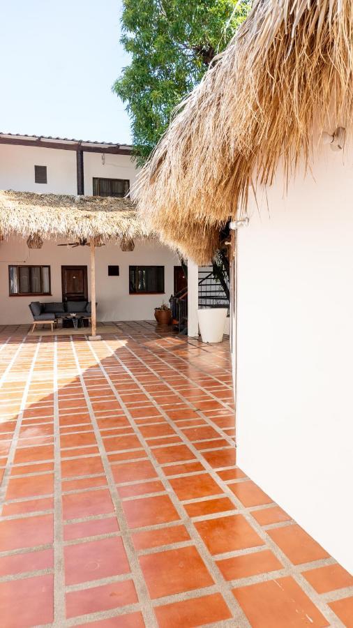 Отель Esencia Puerto Escondido Пуэрто-Эскондидо Экстерьер фото