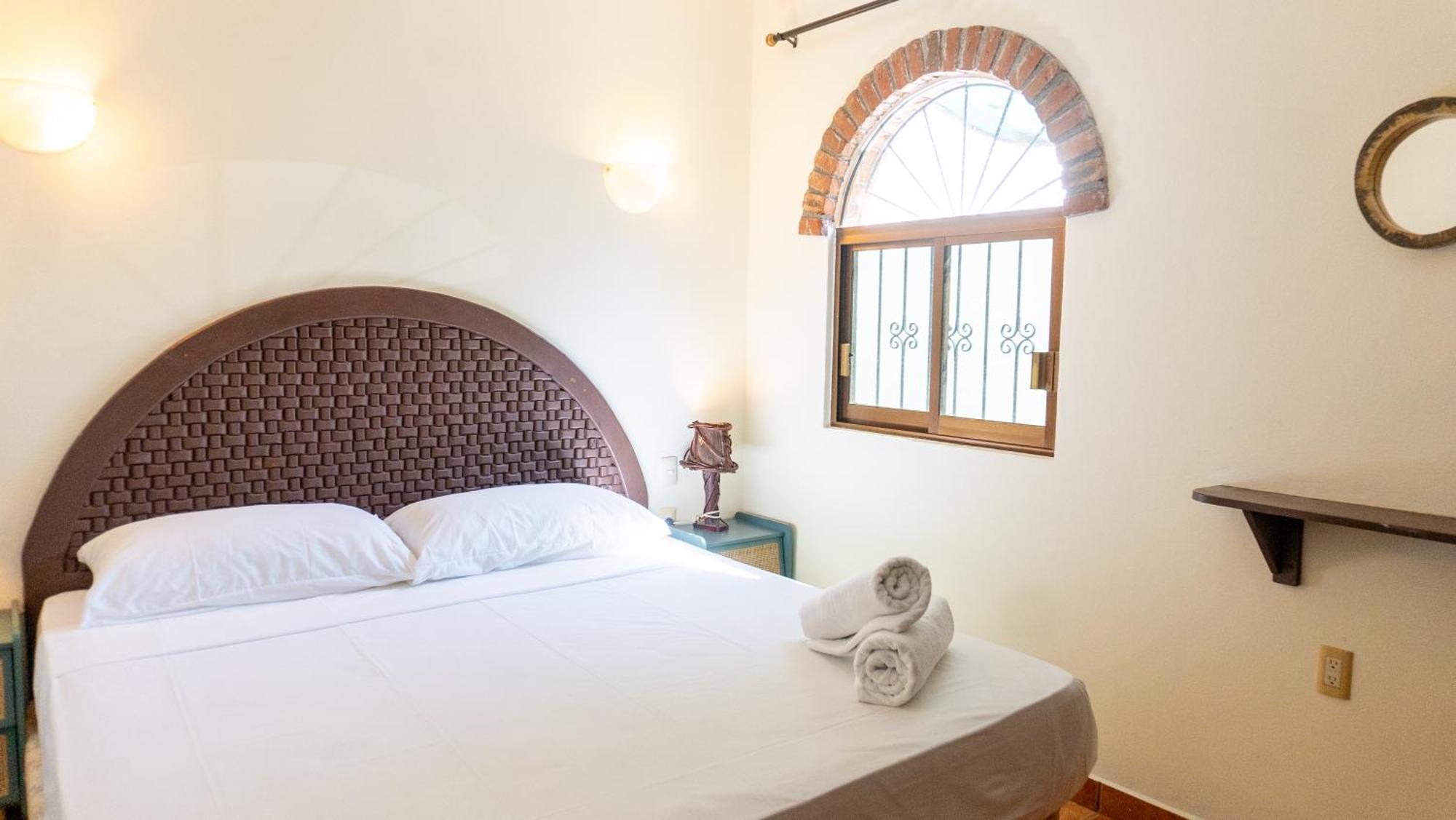 Отель Esencia Puerto Escondido Пуэрто-Эскондидо Экстерьер фото