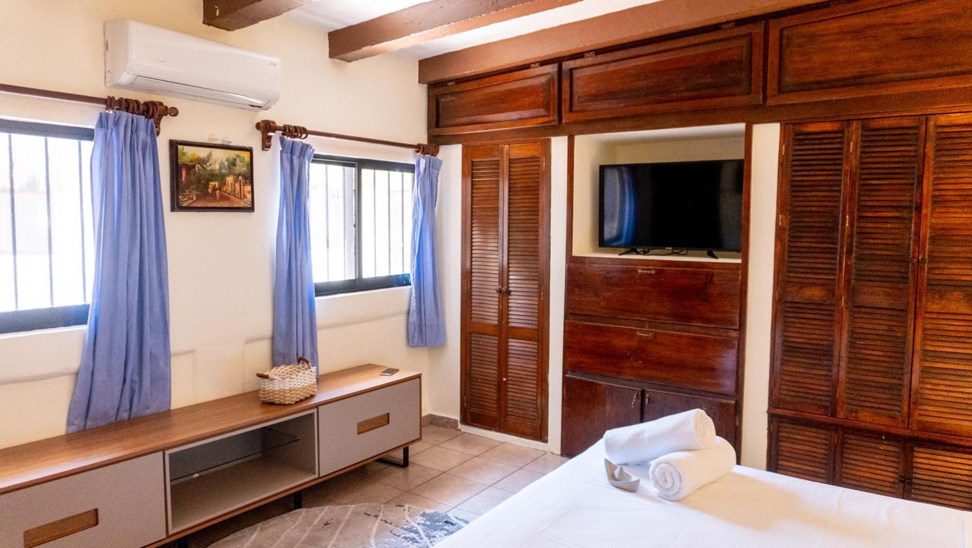 Отель Esencia Puerto Escondido Пуэрто-Эскондидо Экстерьер фото